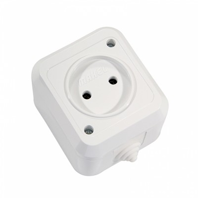 18306 Розетка без заземления IP44 белая Makel