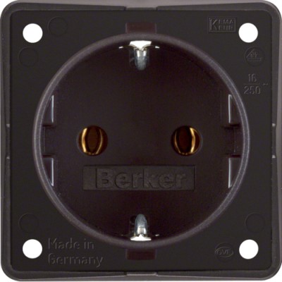 Розетка Berker с з/к, КОРИЧНЕВАЯя матовая, 16А/250В, INTEGRO (947782501)