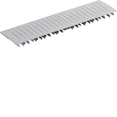 Полоса-заглушка Hager длинной 221мм, с фиксацией, белая (ZZ34S)