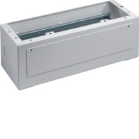 Цоколь Hager для щитів Univers 200х550х205мм (FZ622N)