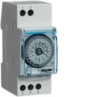 Таймер аналоговый Hager суточный 230В/16А 1 перекл.контакт, запас хода 200 ч. (EH211)