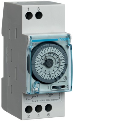 Таймер аналоговый Hager недельный 230В/16А 1 перекл.контакт, запас хода 200 ч. (EH271)