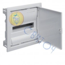 Щит Hager на 12(14) модулей, в/у з металлическими дверями, без клемм, VOLTA (VU12UA)