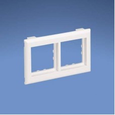 T70BL2AW Вертикальная рамка на две двойных вставки CHS, CHF.