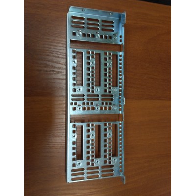 BRKT-SATA-2Q Железная рама (брэкет) для крепления бэкплейнов SATA, T-Win